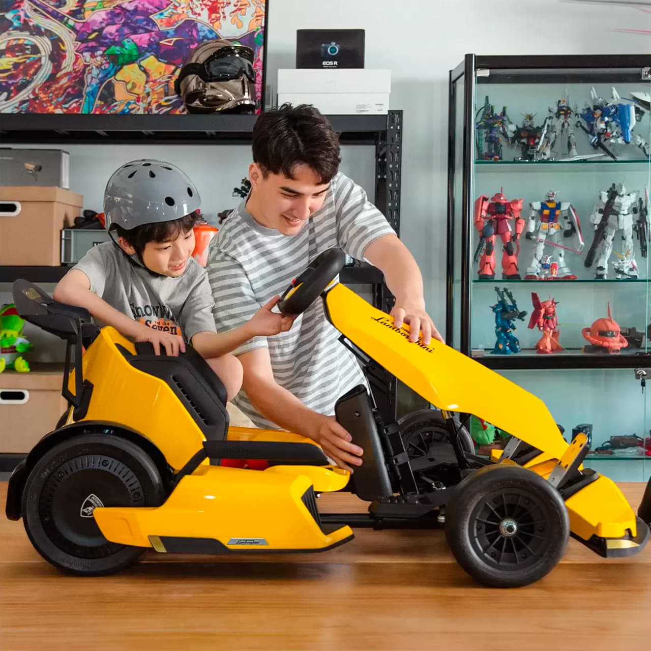 У Ninebot GoKart Pro 2 регулируемая длина рамы и настраиваемый угол рулевой колонки