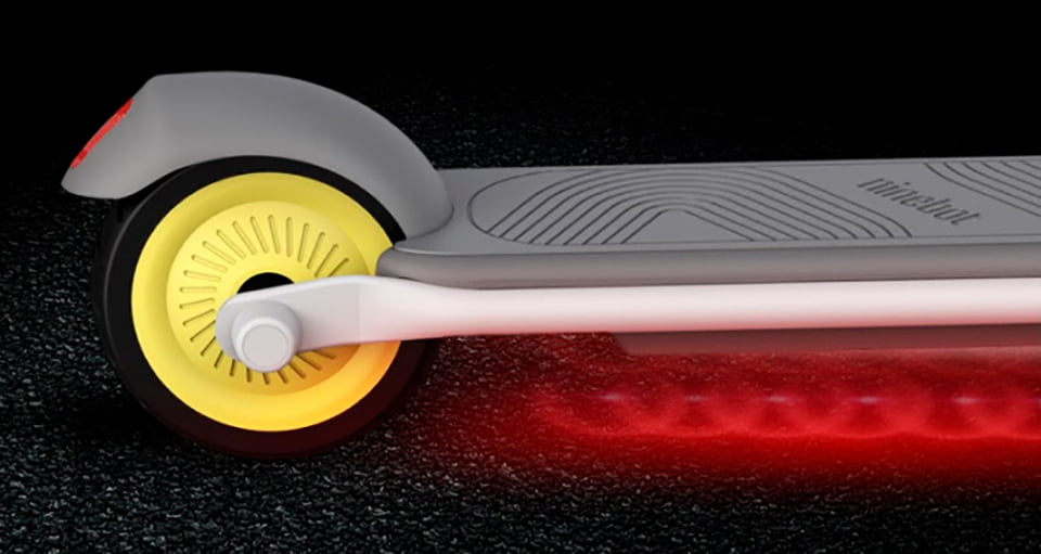 RGB-подсветка детского самоката Ninebot KickScooter C8