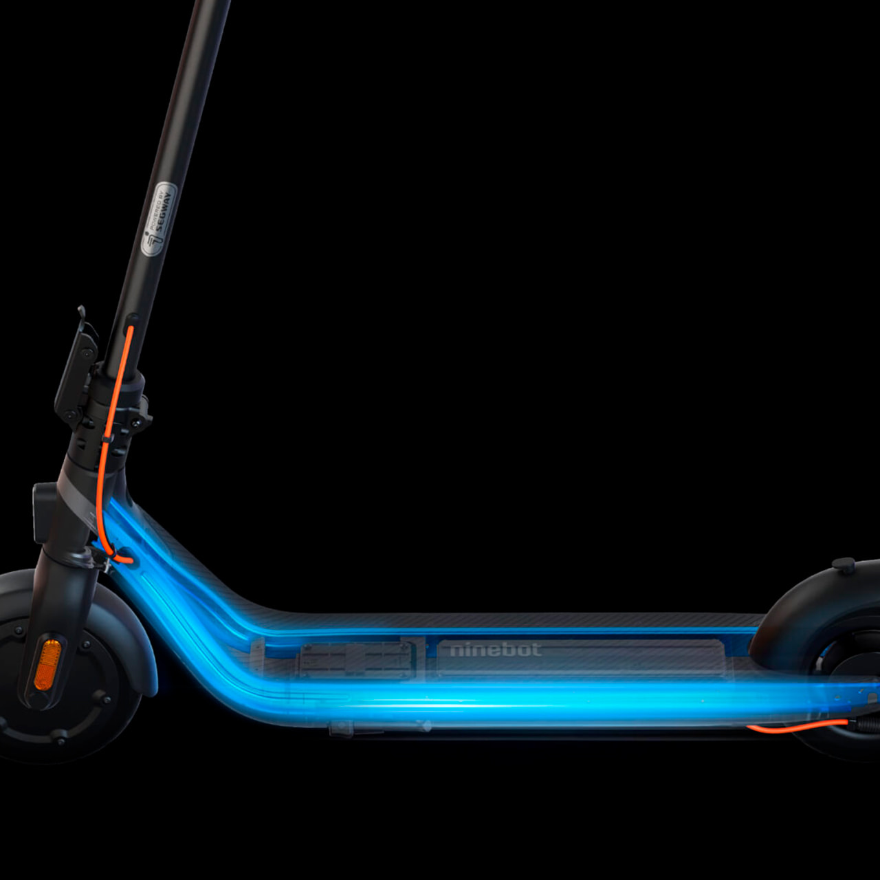 Рама KickScooter E2 изготовлена из стали и выдерживает ездока весом до 90 кг