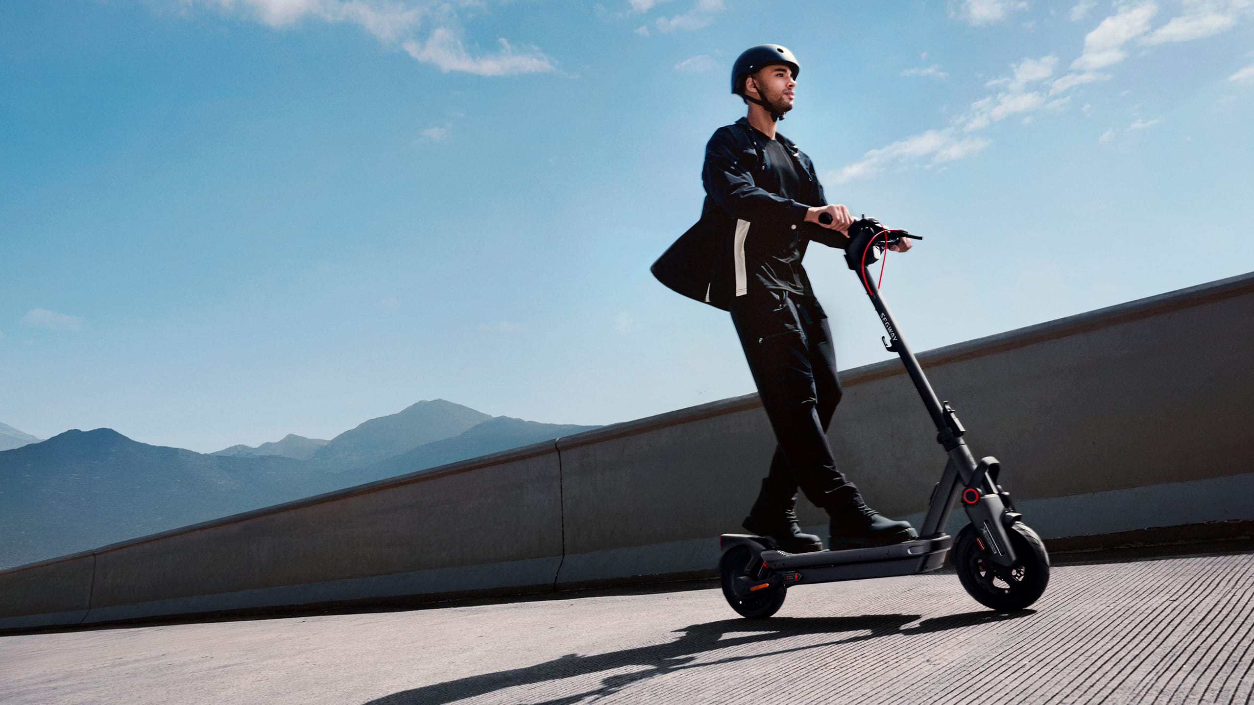 Купить электросамокат Ninebot eKickScooter MAX G3 в России со склада в Москве
