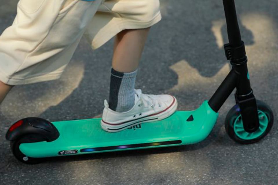 Шины детского электросамоката Ninebot KickScooter Zing A6