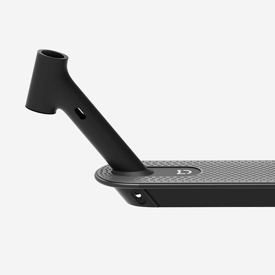 Купить самокат Xiaomi Mi Electric Scooter 1S у дилера